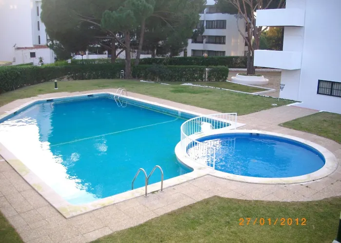 Prázdninový areál Leziria 3*