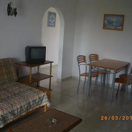 Leziria 假日公园 3*
